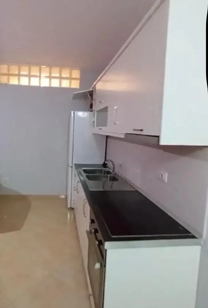 Erdisa Apartamente Me Qera Ditore ドゥラス
